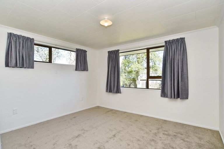 Photo of property in 44 Kowhai Avenue, Rangiora, 7400