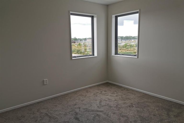 Photo of property in 67 Kaha Road, Papakura, 2110