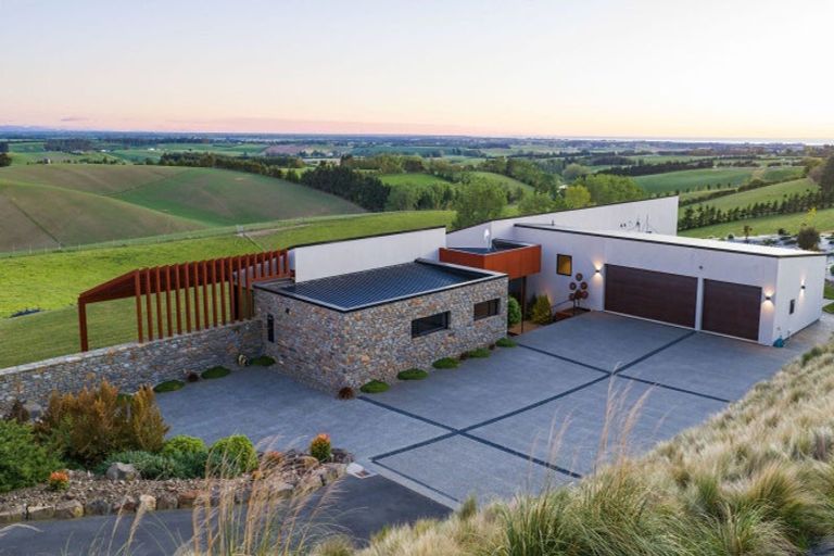 Photo of property in 418 Spur Road, Rosewill, Timaru, 7975