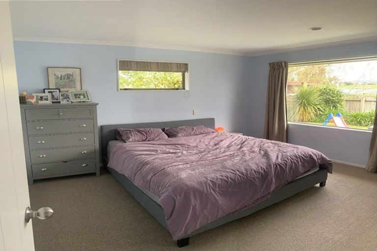 Photo of property in 12 Lionel Place, Mapua, 7005