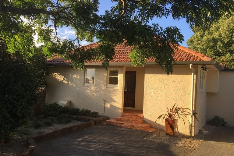 Photo of property in 32 Casey Avenue, Fairfield, Hamilton, 3214