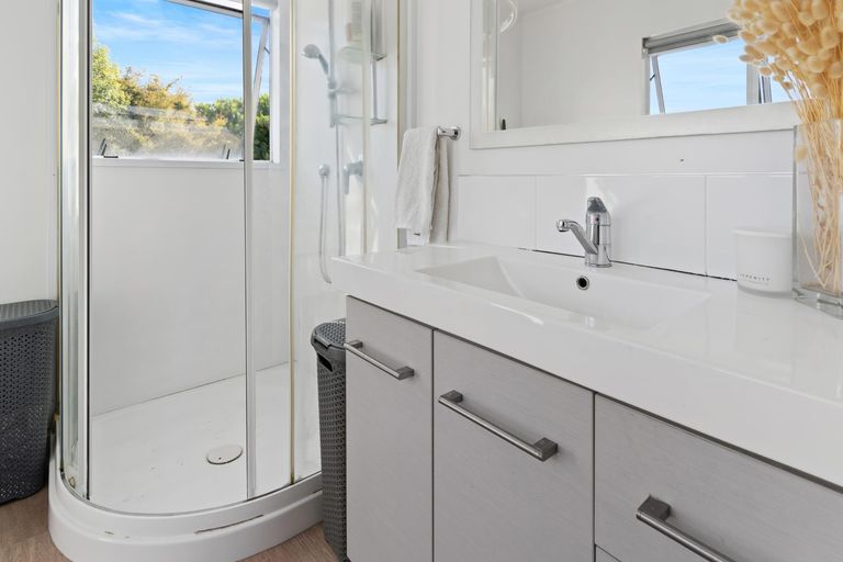 Photo of property in 24 Perindale Drive, Chartwell, Hamilton, 3210