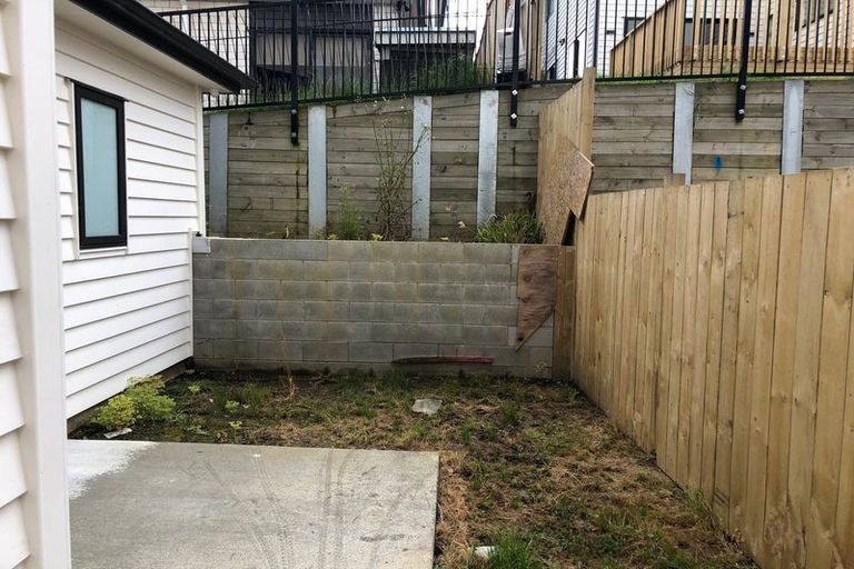 Photo of property in 2 Hauhake Road, Flat Bush, Auckland, 2019
