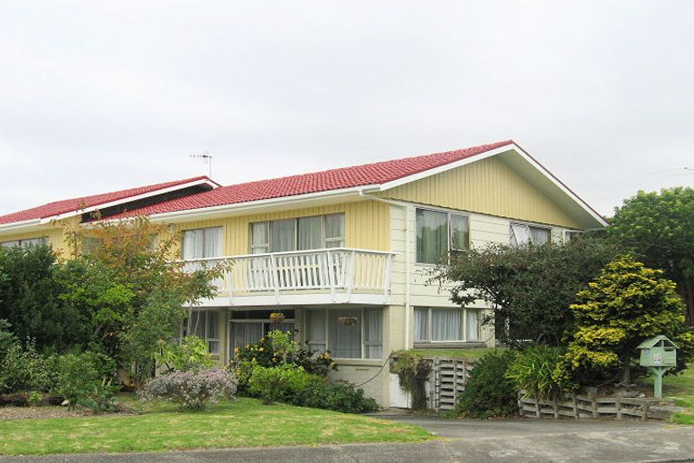 Photo of property in 49 Teoti Street, Paraparaumu Beach, Paraparaumu, 5032