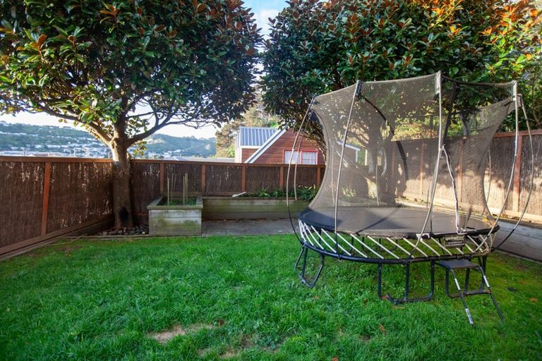 Photo of property in 5 Awa Road, Miramar, Wellington, 6022