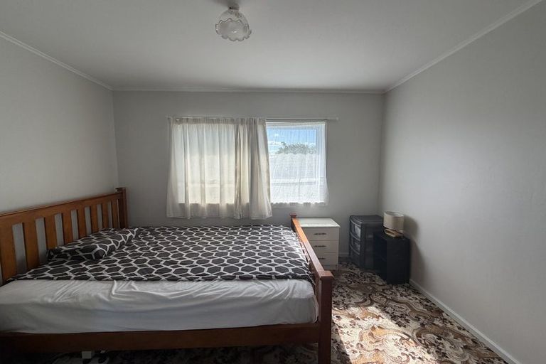 Photo of property in 1/82 Bill Hercock Street, Pirimai, Napier, 4112