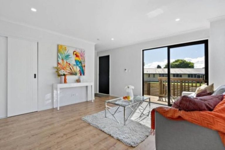 Photo of property in 1b Kairanga Street, Mangere East, Auckland, 2024