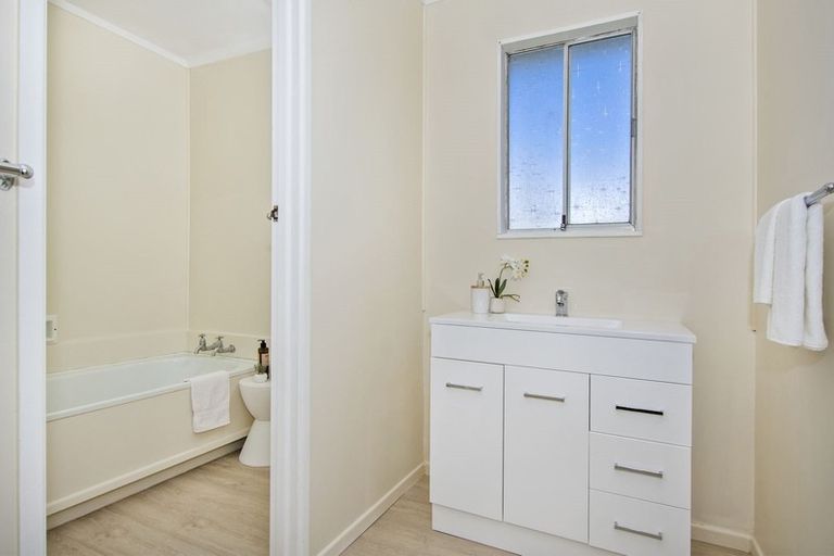 Photo of property in 44 Meadow Park Crescent, Tikipunga, Whangarei, 0112