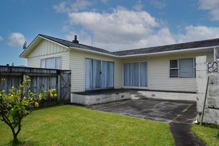 Photo of property in 27 Perth Street, Levin, 5510