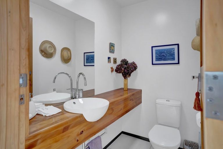 Photo of property in 368a Devon Street West, Lynmouth, New Plymouth, 4310