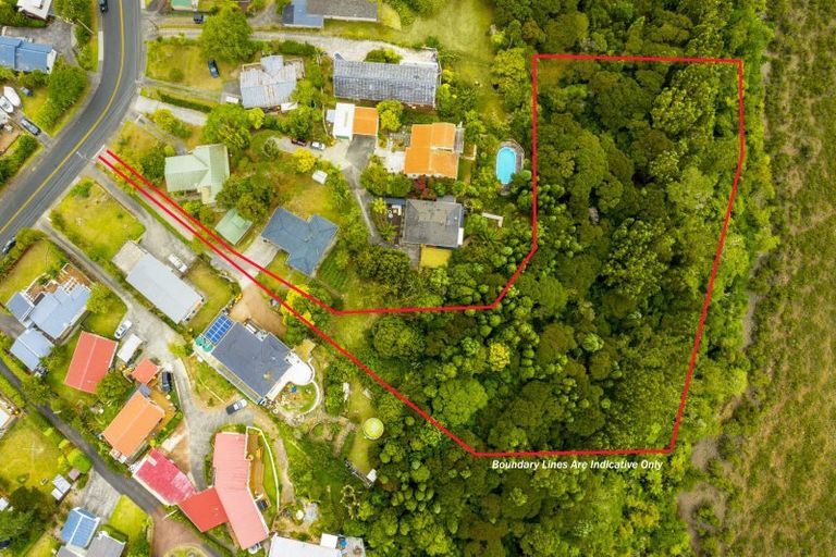 Photo of property in 81c Colwill Road, Massey, Auckland, 0614