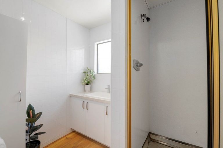 Photo of property in 2/15 Solway Place, Mount Maunganui, 3116