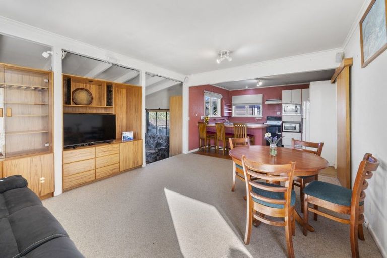 Photo of property in 84 Masefield Avenue, Maraenui, Napier, 4110