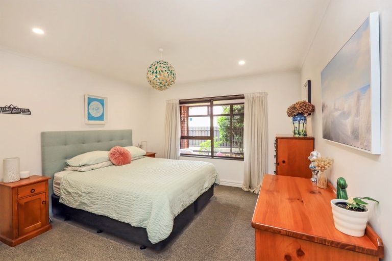 Photo of property in 50 Ngarimu Crescent, Taradale, Napier, 4112