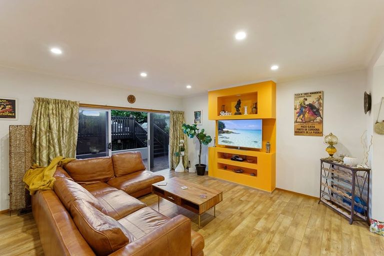 Photo of property in 93 Marine Parade, Paraparaumu Beach, Paraparaumu, 5032