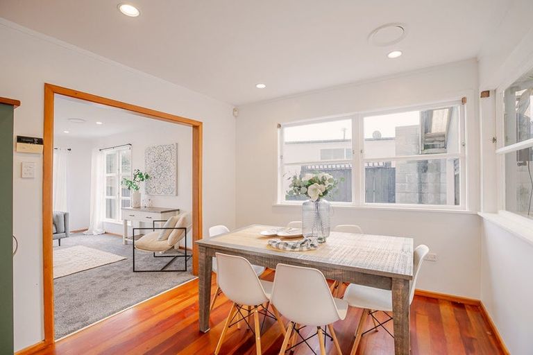 Photo of property in 51 Eatwell Avenue, Paraparaumu Beach, Paraparaumu, 5032