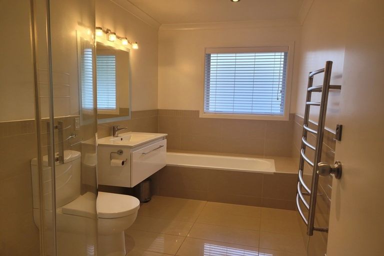 Photo of property in 89 Hall Street, Cambridge, 3434