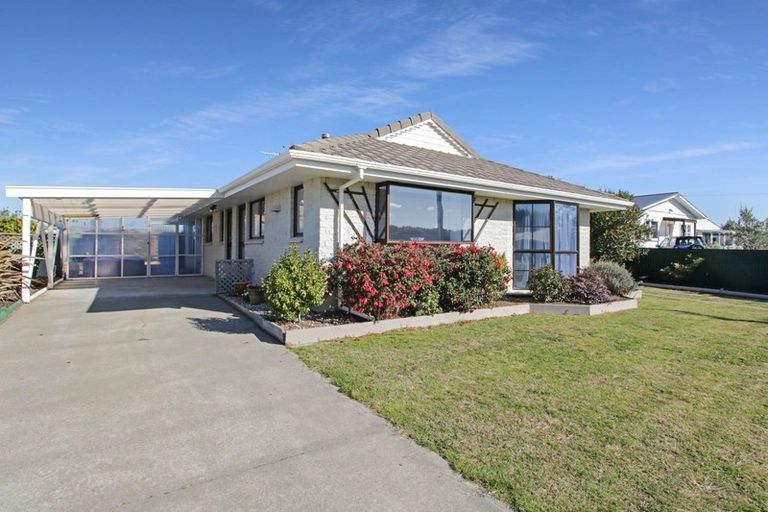 Photo of property in 2a Seabury Avenue, Foxton Beach, Foxton, 4815