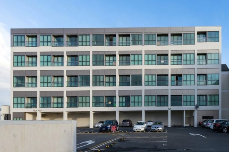 Photo of property in 1193unit Hinemoa Street, Rotorua, 3010