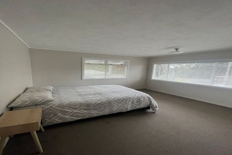 Photo of property in 3 Miro Street, New Lynn, Auckland, 0600