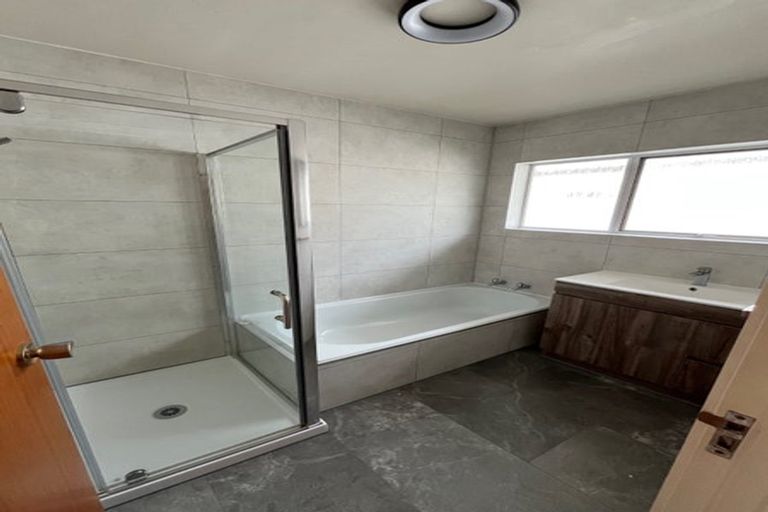 Photo of property in 23 Stapleford Crescent, Browns Bay, Auckland, 0630