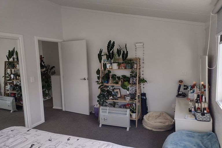 Photo of property in 33c Bracken Road, Paparangi, Wellington, 6037