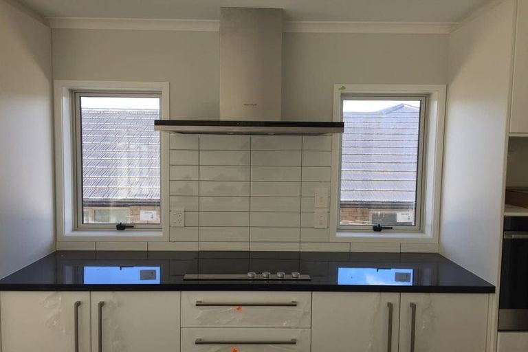 Photo of property in 30 Sylvester Crescent, Flagstaff, Hamilton, 3210