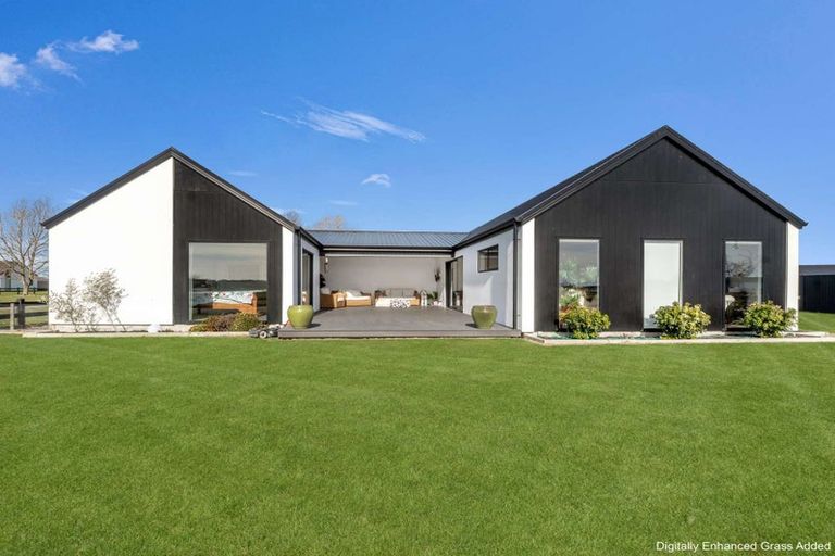 Photo of property in 2 Elm Tree Lane, Huntingdon, Ashburton, 7774