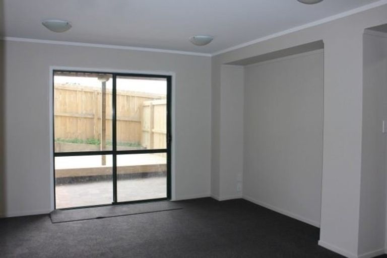 Photo of property in 10 Pae Moana Place, Stanmore Bay, Whangaparaoa, 0932