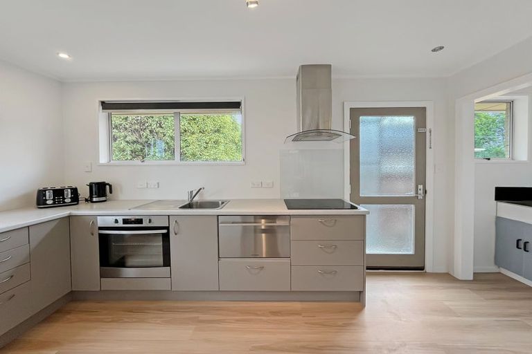 Photo of property in 18b Thompsons Road, Belfast, Christchurch, 8051