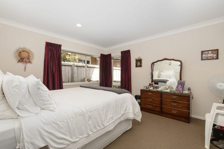 Photo of property in 16 Aurora Avenue, Welcome Bay, Tauranga, 3112