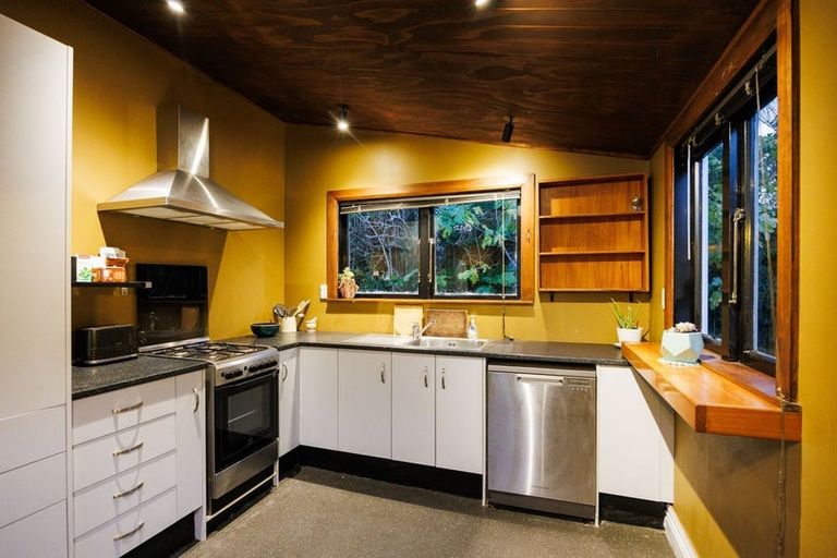 Photo of property in 19 Frederick Street, Terrace End, Palmerston North, 4410