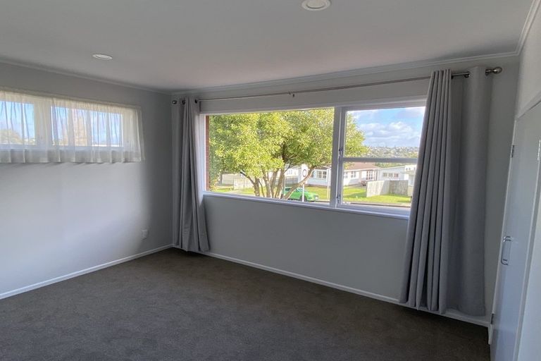 Photo of property in 1 Marcel Place, Glenfield, Auckland, 0629