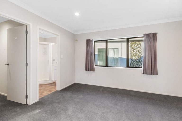 Photo of property in 109 Solomon Street, Brookfield, Tauranga, 3110