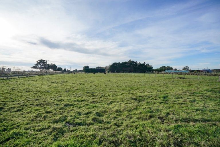 Photo of property in 49 Ferry Road, West Plains, Invercargill, 9879