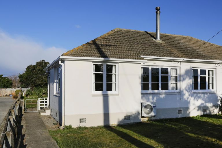 Photo of property in 17 Witham Street, Oamaru North, Oamaru, 9400