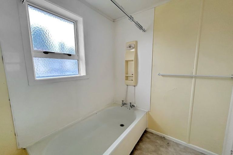 Photo of property in 176 Balmoral Drive, Tokoroa, 3420