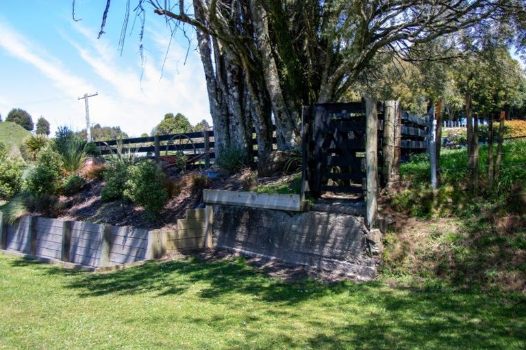 Photo of property in 927 Oturoa Road, Hamurana, Rotorua, 3072