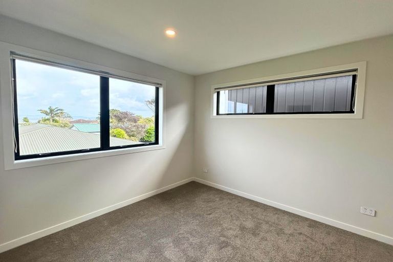 Photo of property in 2c Derrett Place, Mangere Bridge, Auckland, 2022