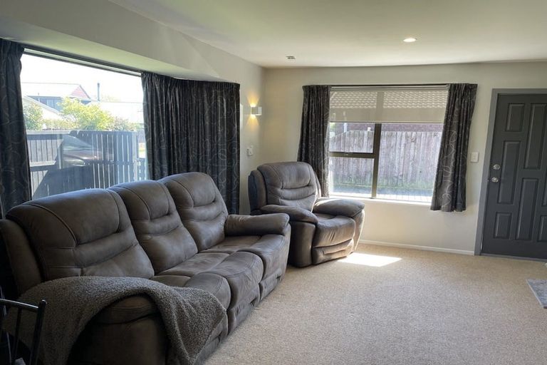 Photo of property in 5 Fernbrook Place, Mairehau, Christchurch, 8013