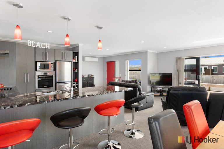 Photo of property in 19 Reel Road, Athenree, Waihi Beach, 3611