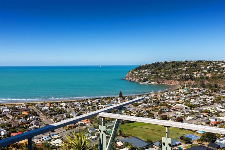 Photo of property in 5 Cecil Wood Way, Richmond Hill, Christchurch, 8081