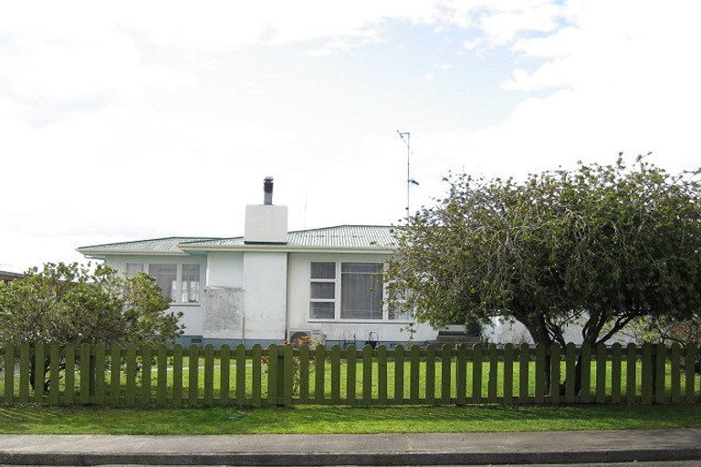 Photo of property in 34 Freyberg Terrace, Waipukurau, 4200