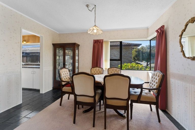 Photo of property in 3b Pinewood Grove, Paraparaumu Beach, Paraparaumu, 5032