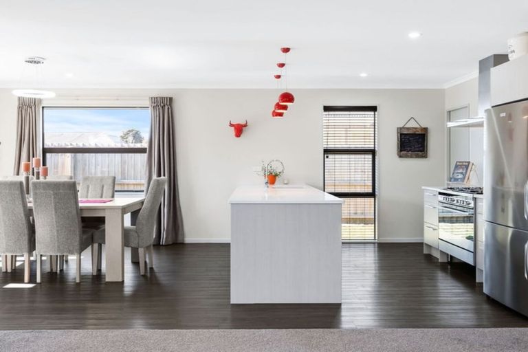 Photo of property in 93 Bickerton Street, Wainoni, Christchurch, 8061