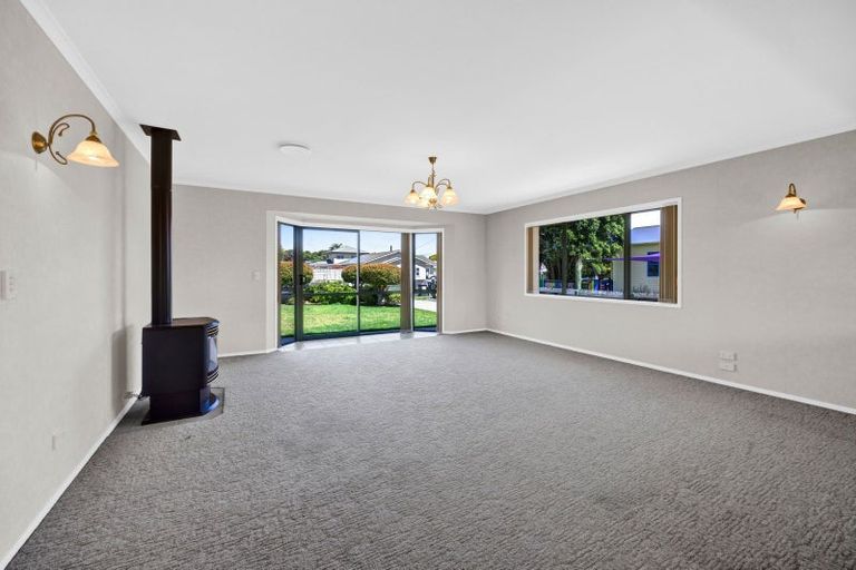 Photo of property in 23 Brown Street, Inglewood, 4330
