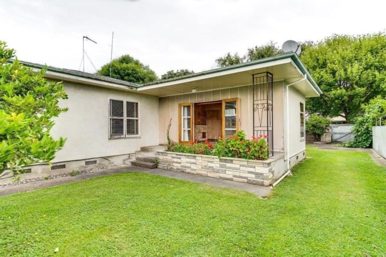 Photo of property in 49 Meeanee Road, Taradale, Napier, 4112