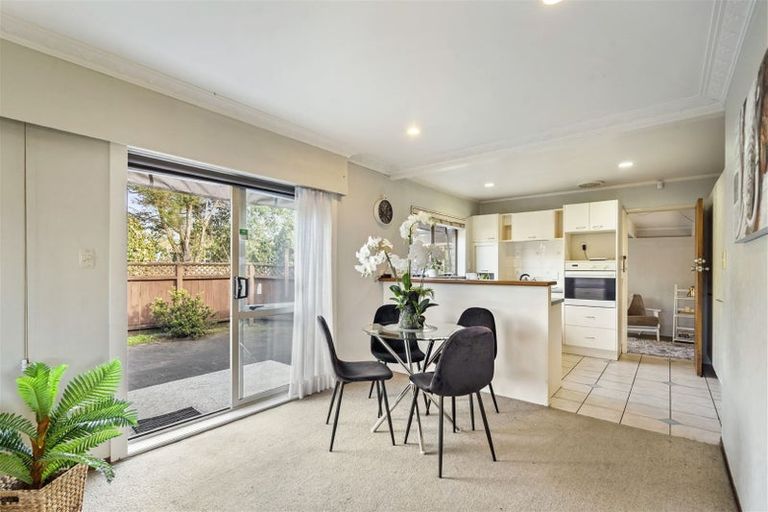 Photo of property in 2/32 Opaheke Road, Papakura, 2110