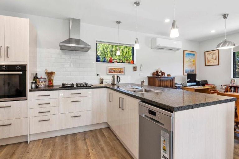 Photo of property in 93 Supplejack Vly Road, Upper Moutere, 7173