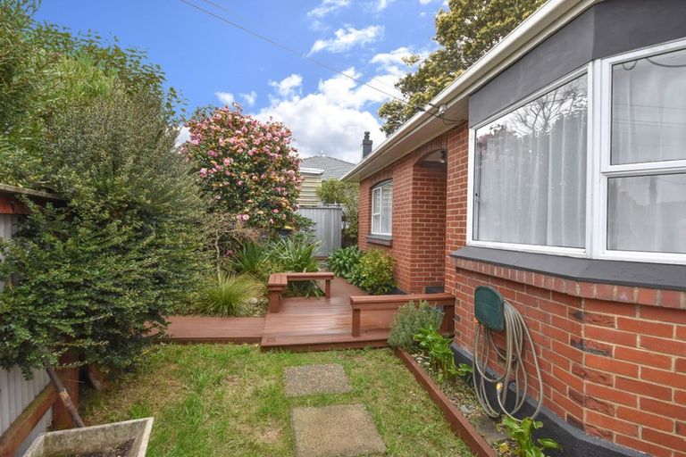Photo of property in 305 Kenmure Road, Kenmure, Dunedin, 9011